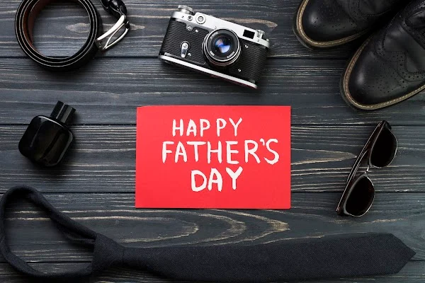 Father’s Day Focus: 3 Often-Missed Signs of Gum Disease in Men