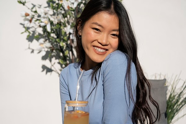 Hormones & Healthy Gums: A Women’s Summer Wellness Checklist